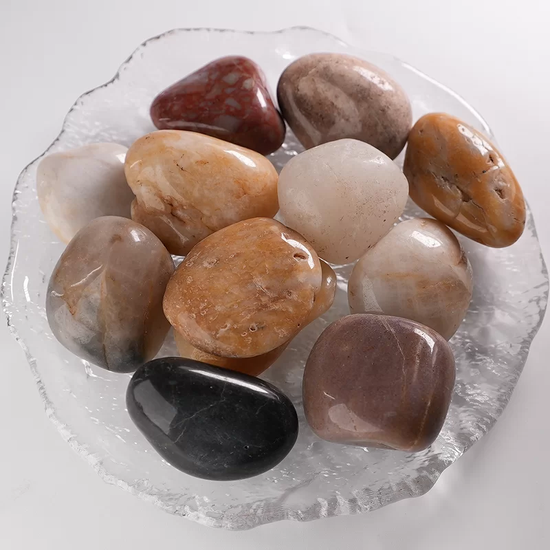 Естественные красочные/белые/черные/желтые булыжники для ландшафтного дизайна парка