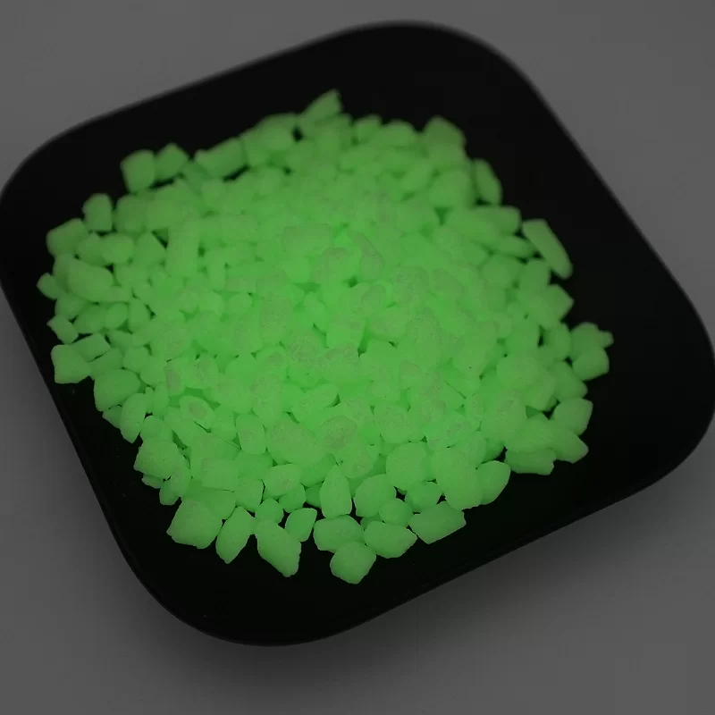 Пол из искусственного цветного светящегося камня