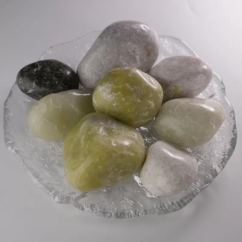 Естественные красочные/белые/черные/желтые булыжники для ландшафтного дизайна парка