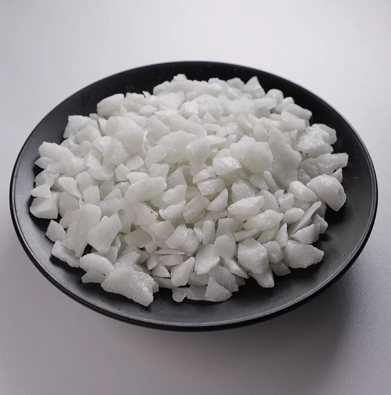 Пол из искусственного цветного светящегося камня